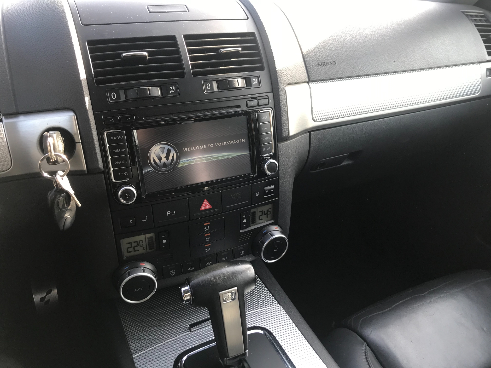 Volkswagen Touareg 2008, photo 4/36