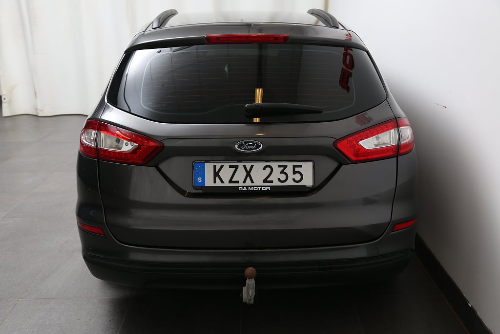 Ford Mondeo 2,0 TDCi 150hk Kombi Automat Drag 2017