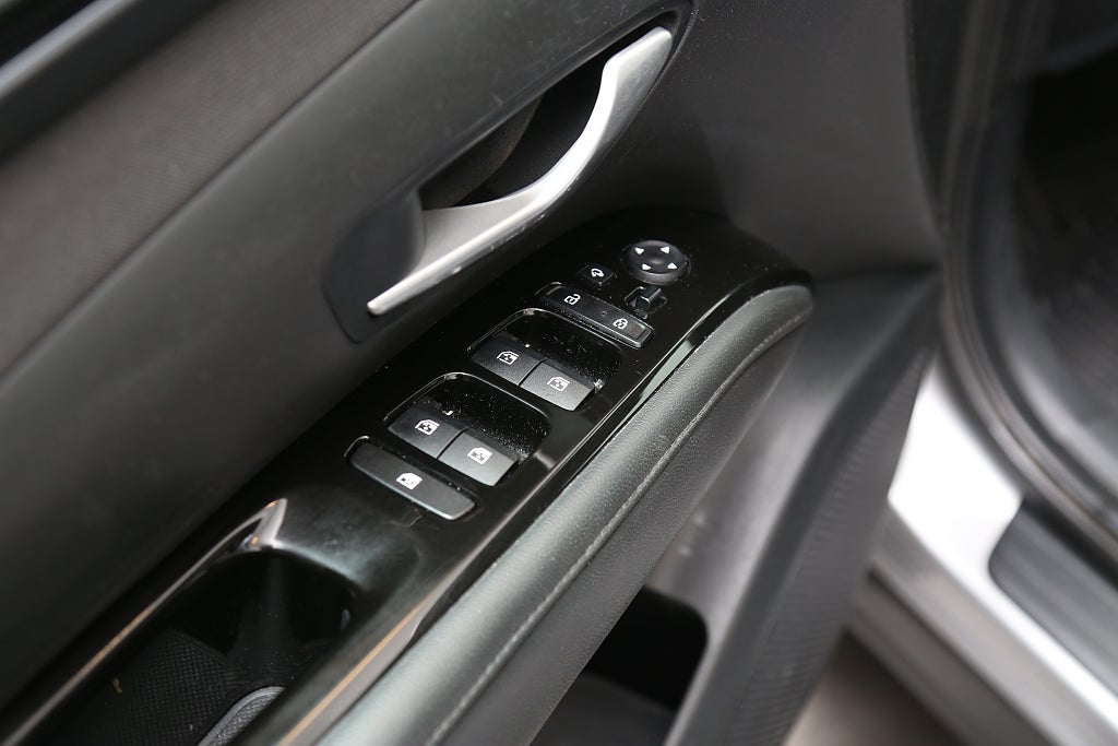 Hyundai Tucson 1,6 T-GDI 180hk Essential 4WD Aut Motorv Nybilsgaranti 2021