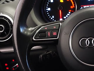 Halvkombi Audi A3 17 av 19