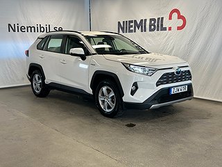 Toyota RAV4 Hybrid AWD-i E-CVT Active S&V-däck/M-värm/Kamera