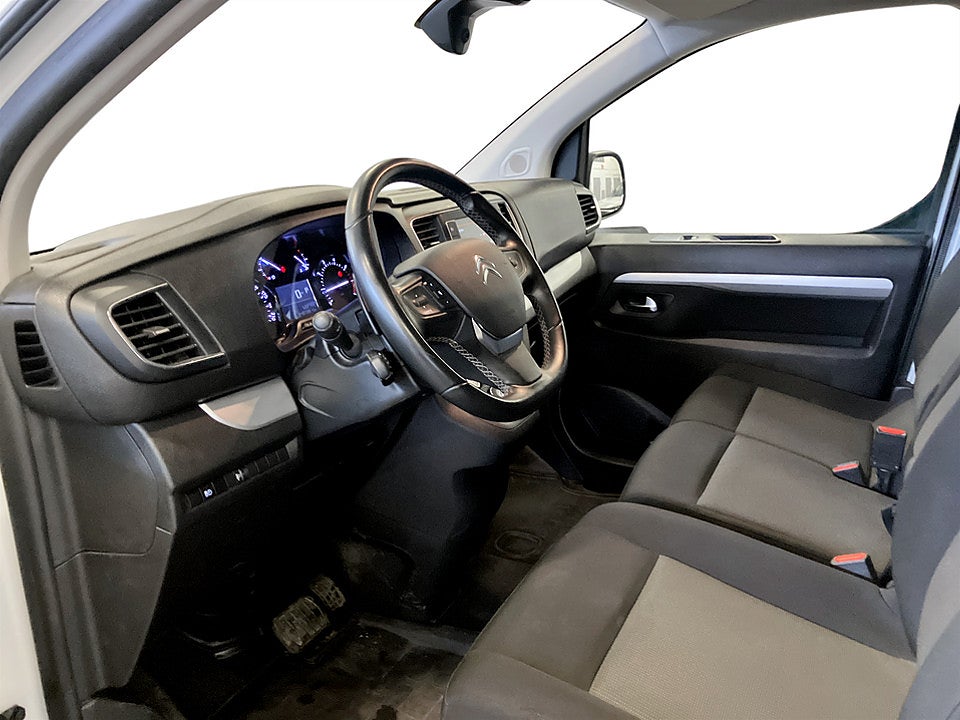 Bild på Citroën Jumpy Business Premium 2.0 BHDi 145hk Aut L3 B-KAMERA DRAG