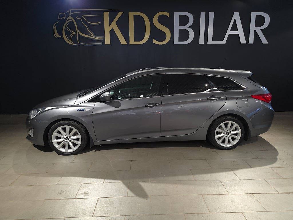 Hyundai i40 CW 1.7 CRDi Kombi Business Euro 5 136hk | Backkamera