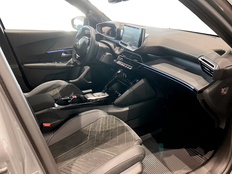 Bild på Peugeot 2008 GT Hybrid Aut - OMGÅENDE LEVERANS!