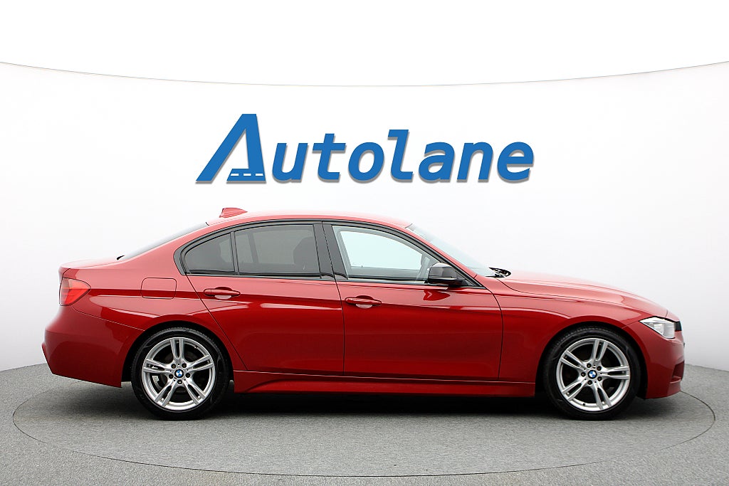 BMW 320D Sedan M-Sport, 18", HiFi, PDC 184hk
