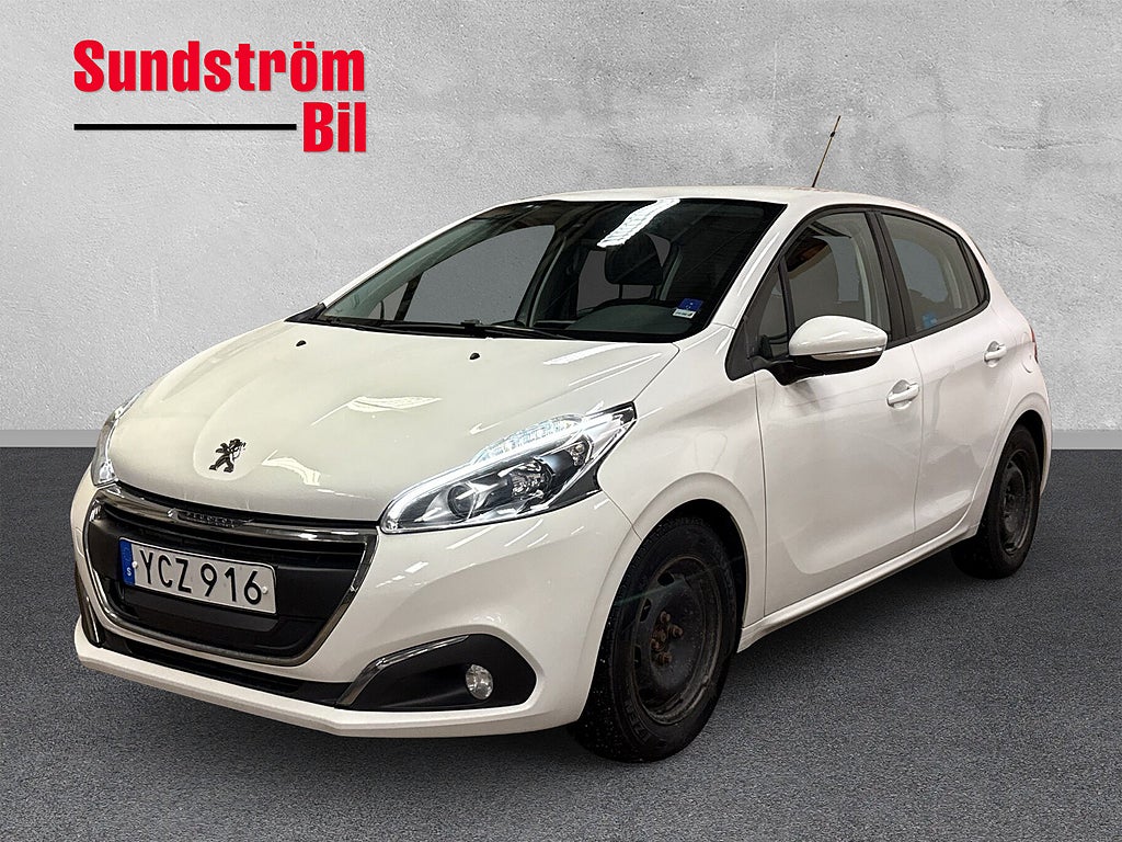 Peugeot 208 1.6 BlueHDi 100Hk Vinterhjul