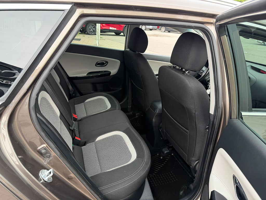 Kia Ceed SW 1.6 CRDi AUTOMAT