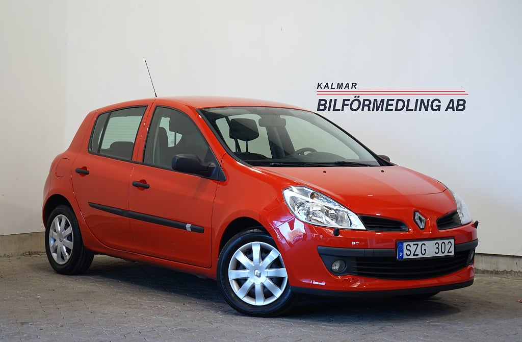 Renault Clio 5-dörrars Halvkombi 1.2 75hk