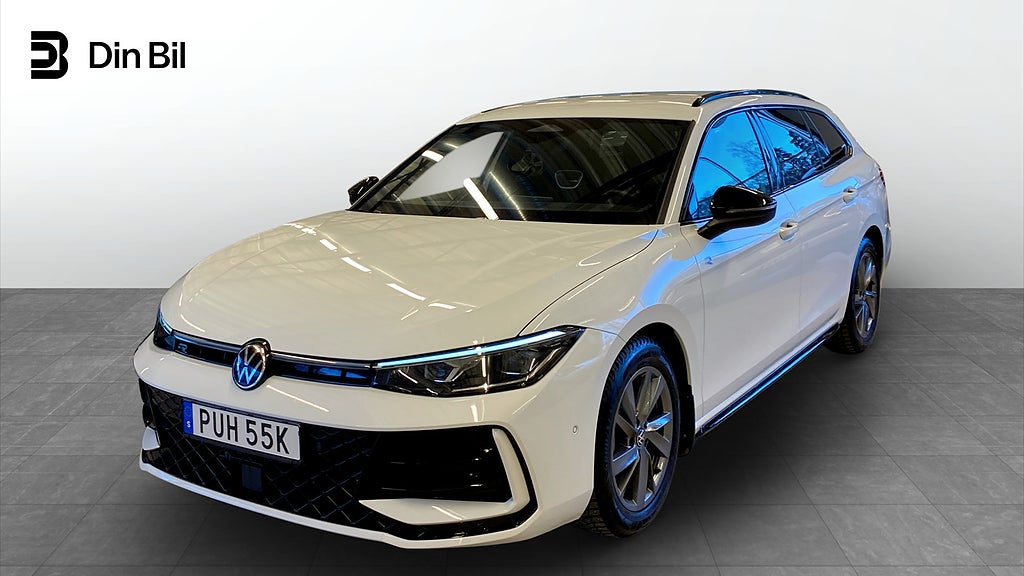 Volkswagen Passat Sportscombi R-Line Black Style 2.0 TDi Värmare Drag 200HK