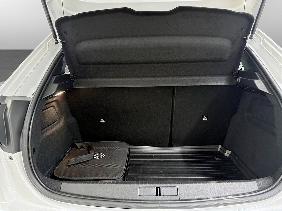 Bild på Peugeot E-208 Active Pack 50kWh 136hk Aut - CARPLAY, BACKSENSORER