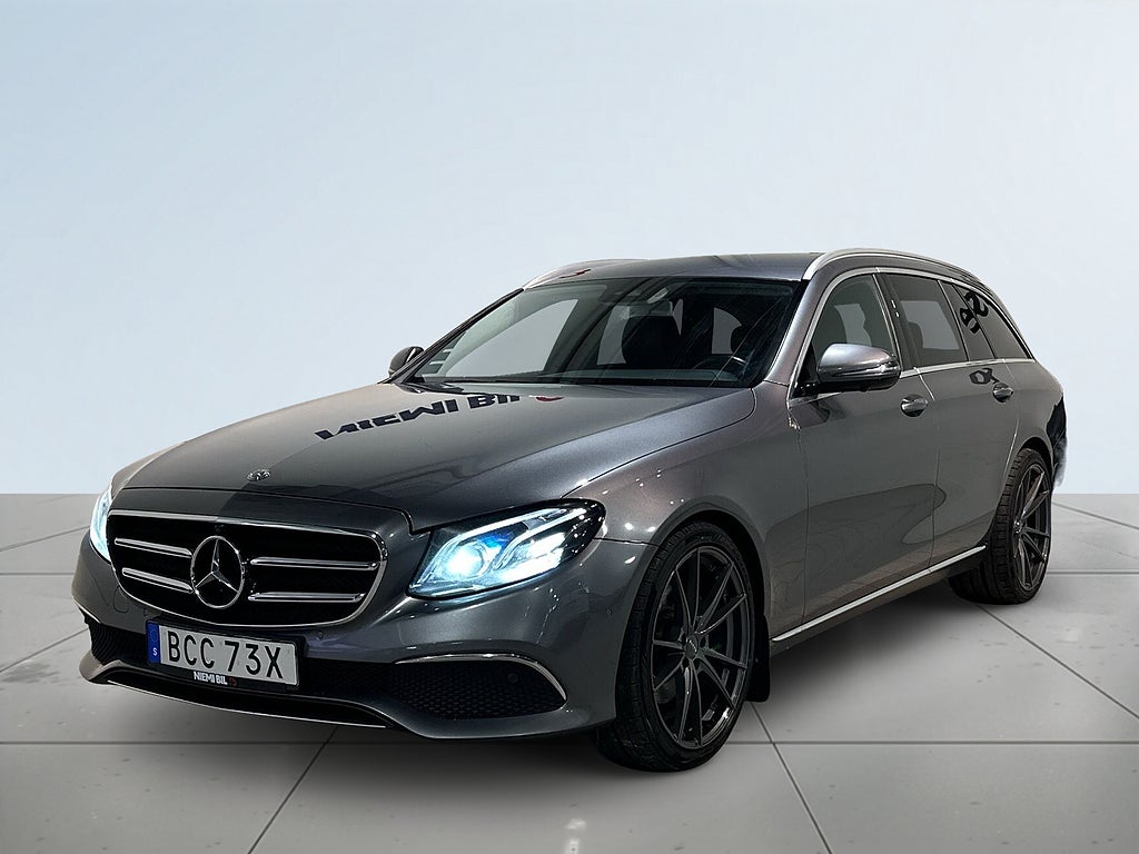 Mercedes-Benz E 220 T d Avantgarde 360° Widescreen Dvärm Drag GPS SoV
