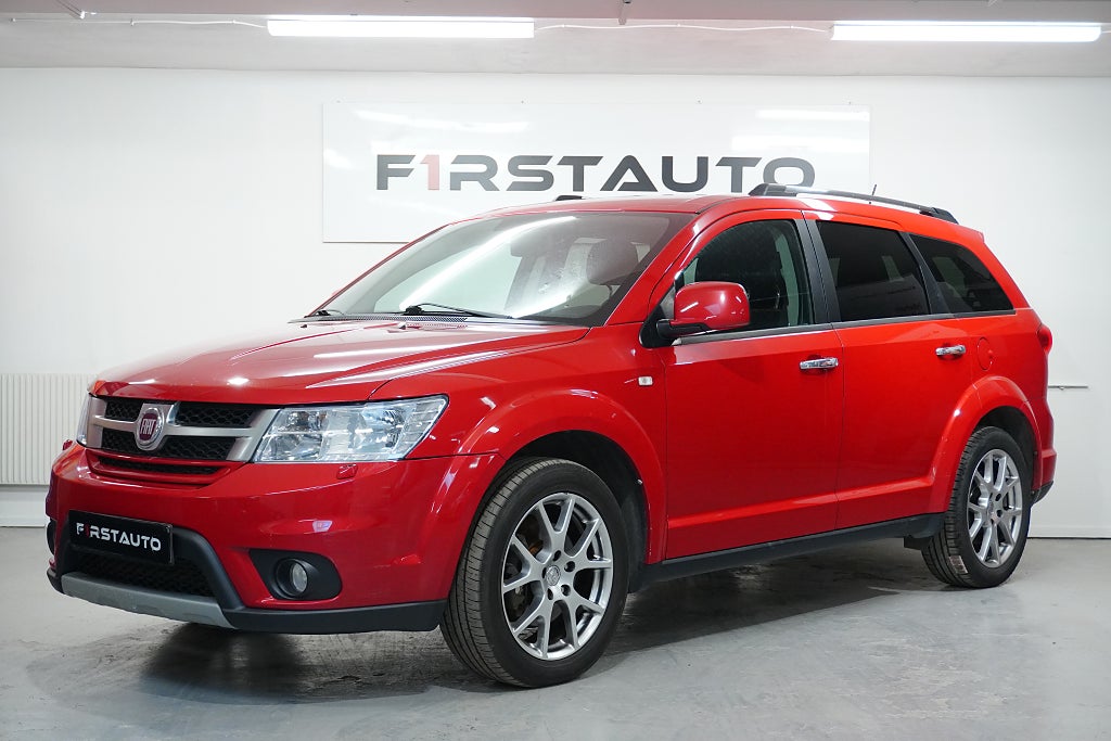 Fiat Freemont 2.0 Multijet 4x4 7 Sits Kamera Kamrem bytt Ny servad