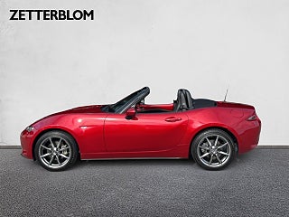 SUV Mazda MX-5 9 av 13