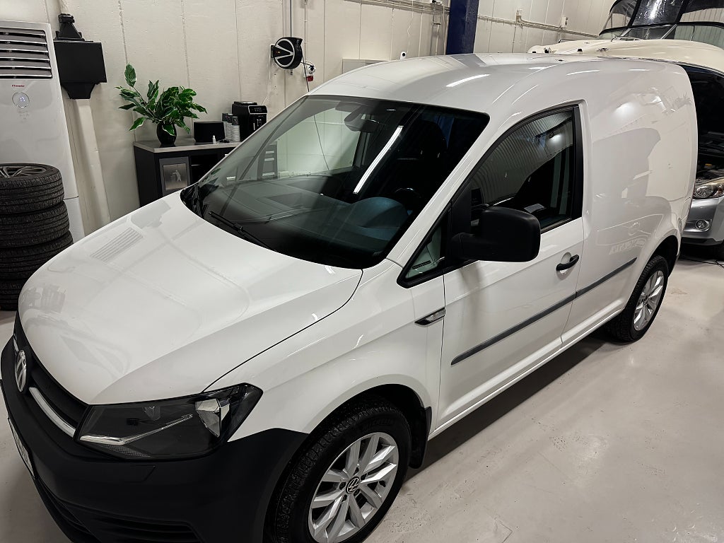 Volkswagen Caddy Van 2.0 TDI BMT 4Motion back kamera Drag