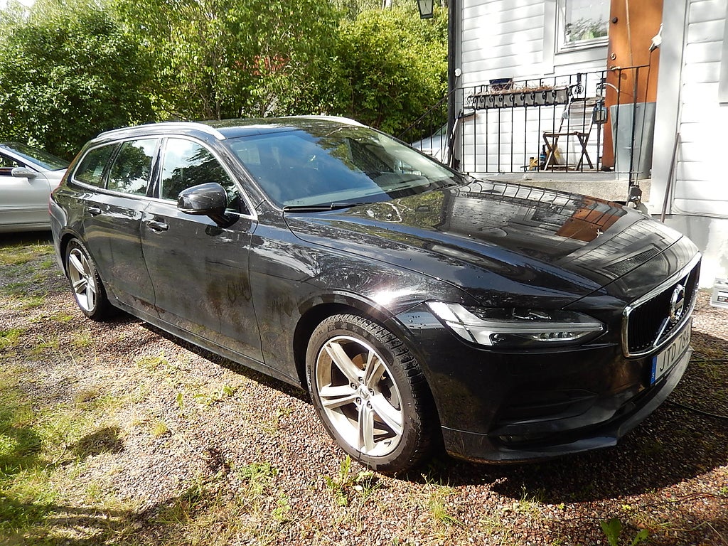 Volvo V90 D4 AWD Geartronic Momentum Euro 6 190hk Drag 