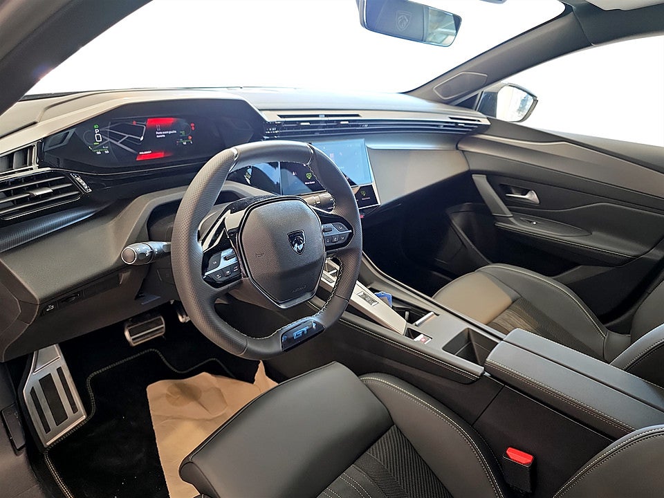 Bild på Peugeot 408 GT Hybrid Aut - OMGÅENDE LEVERANS!