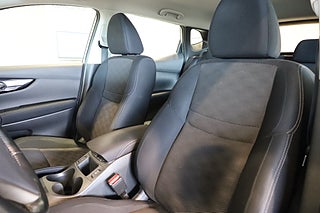 SUV Nissan Qashqai 11 av 23