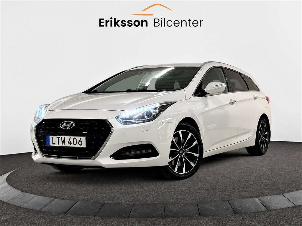 Hyundai i40 cw 1.7 CRDi ComfortPlus Navi/B-kam/Keyless/Eu-6