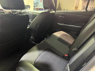 Halvkombi Nissan Leaf 9 av 20