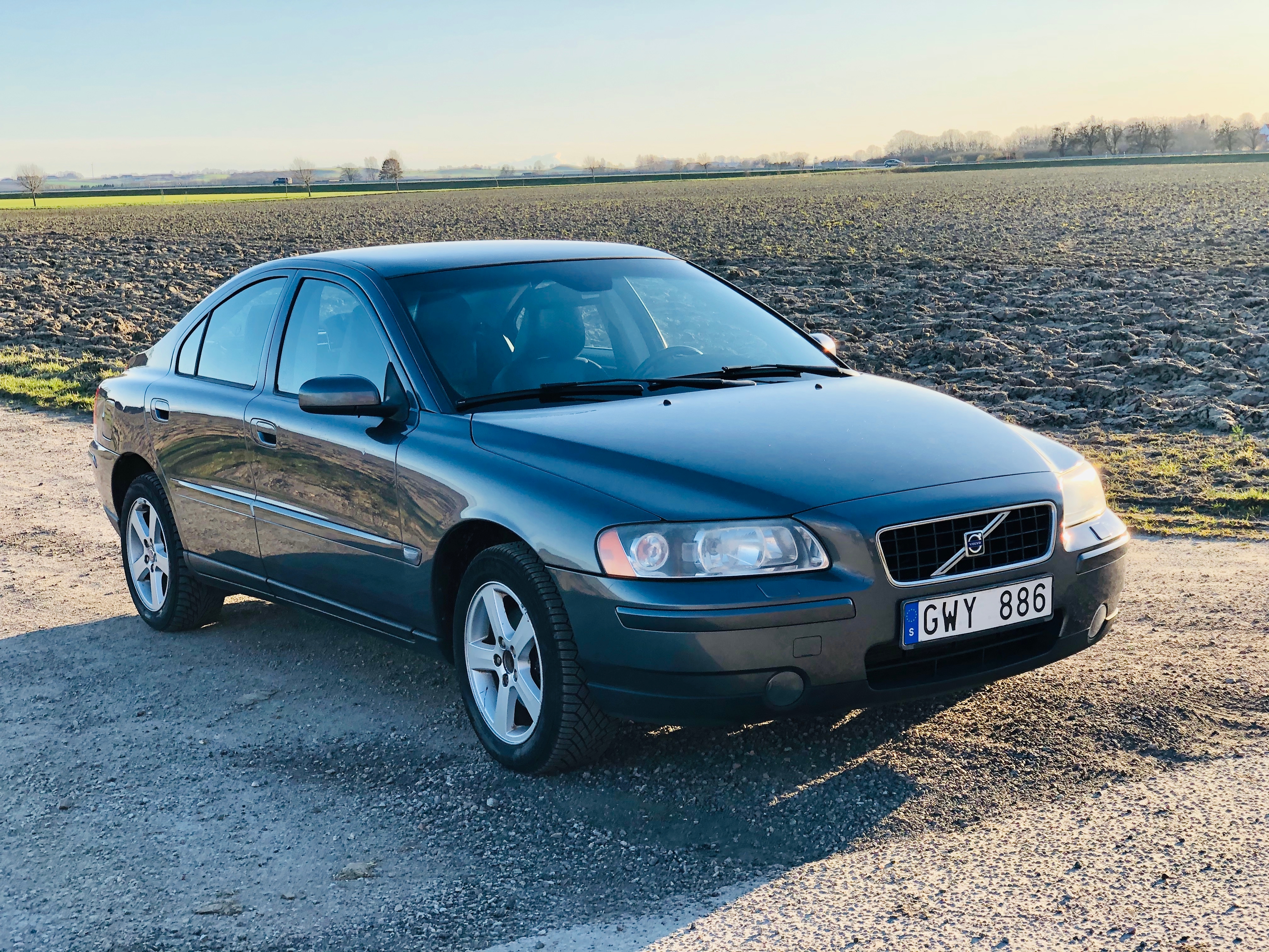 Volvo S60 2.4 888kr ¨Årsskatt Endast 2006, bild 4/39