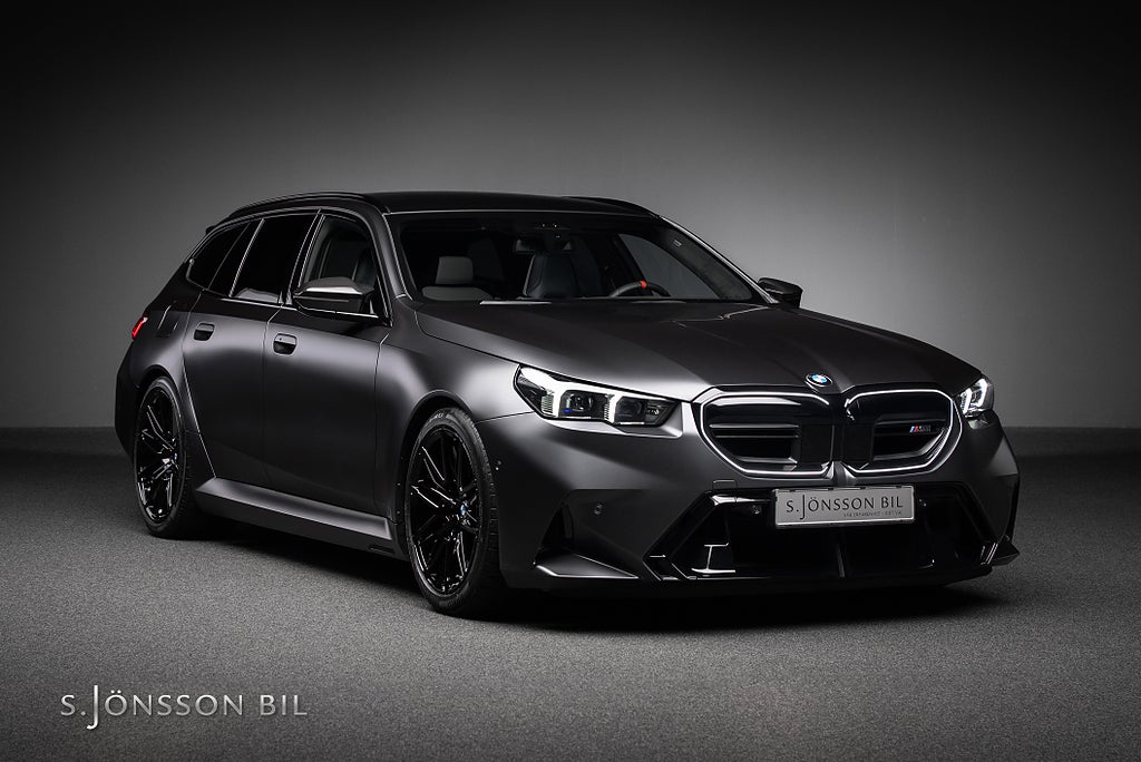BMW M5 Touring | M Ultimate | Keramiska | Leasebar