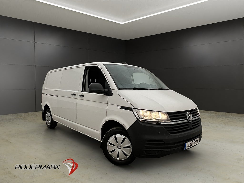 Volkswagen Transporter L2 Värmare B-Kamera Drag CARPLAY MOMS