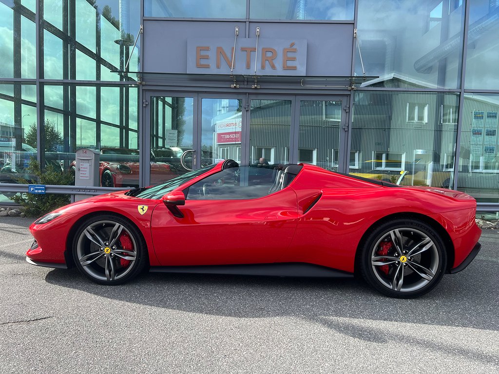 Ferrari 296 GTS Spider