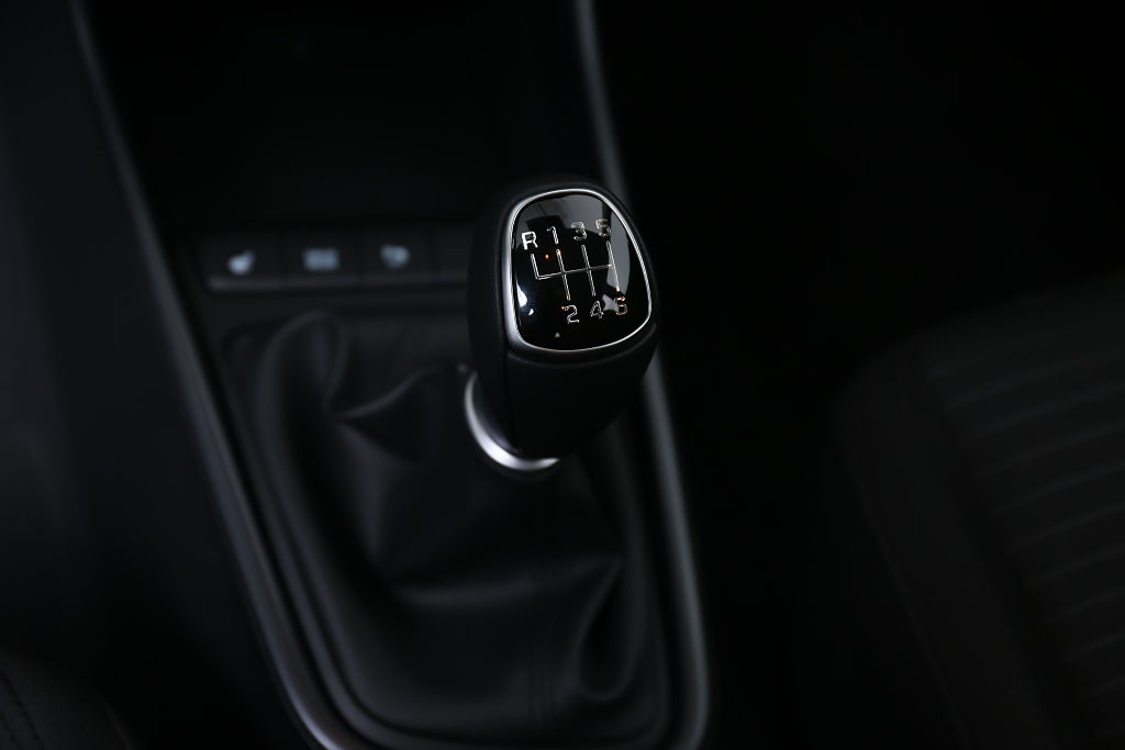 Hyundai i20 1.25 MPi Essential Manuell 0,99% KAMPANJ - 1st kvar 2025