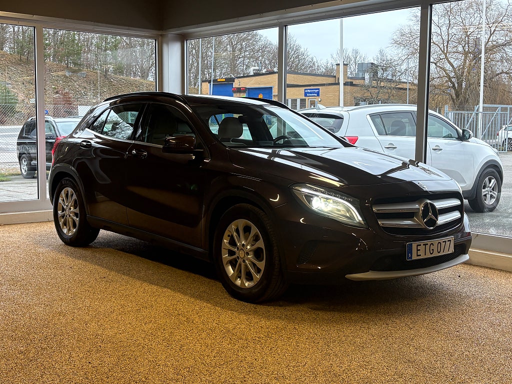 Mercedes-Benz GLA 220 CDI 4MATIC 7G-DCT Style PDC Drag