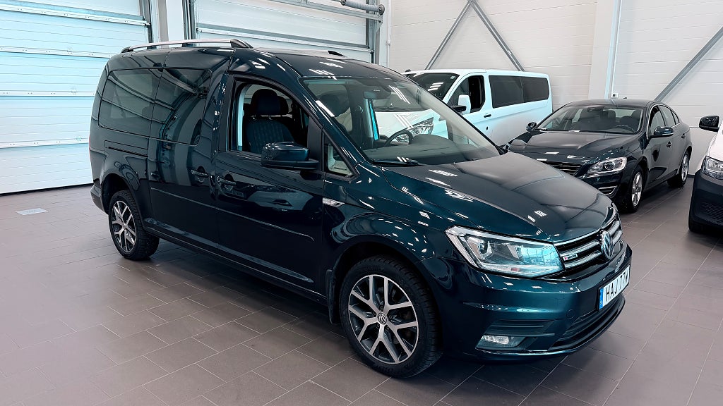 Volkswagen Caddy Maxi Life 4Motion 7 SITS 150hk Drag Kamera 