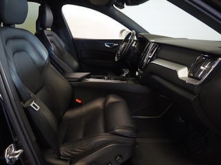 SUV Volvo XC60 11 av 23