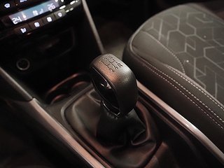 Kombi Peugeot 2008 17 av 20