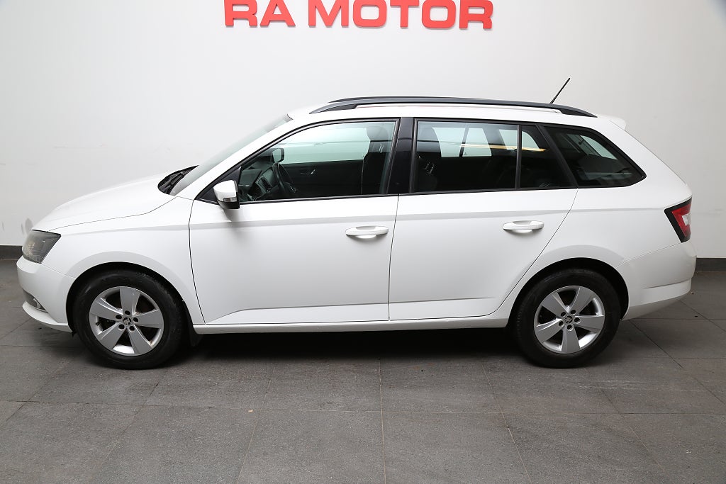 Skoda Fabia 1,2 TSI 90hk Style Kombi Motorvärmaren 2017