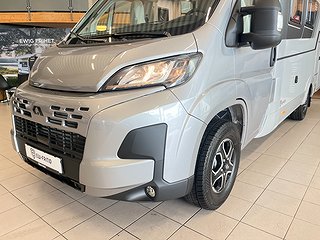 Husbil-halvintegrerad Adria COMPACT DL 60 Y 2 av 29