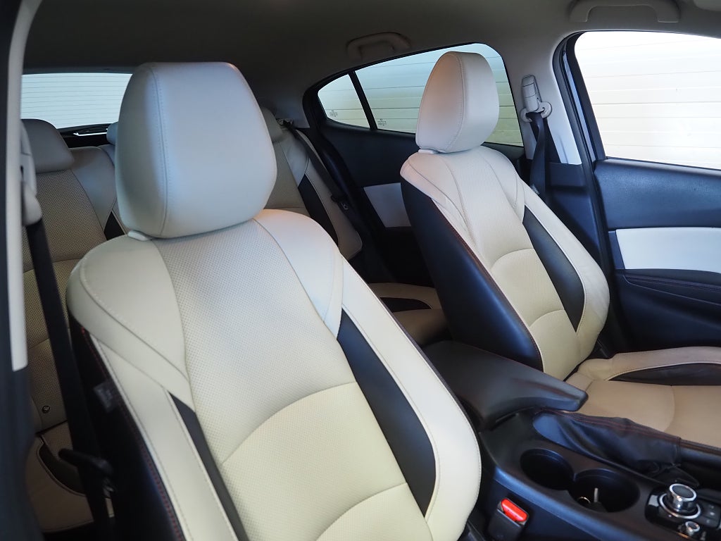 Mazda 3 Sport 2.0 165hk Optimum Skinn HuD Navi P-Sensorer BOSE 2014