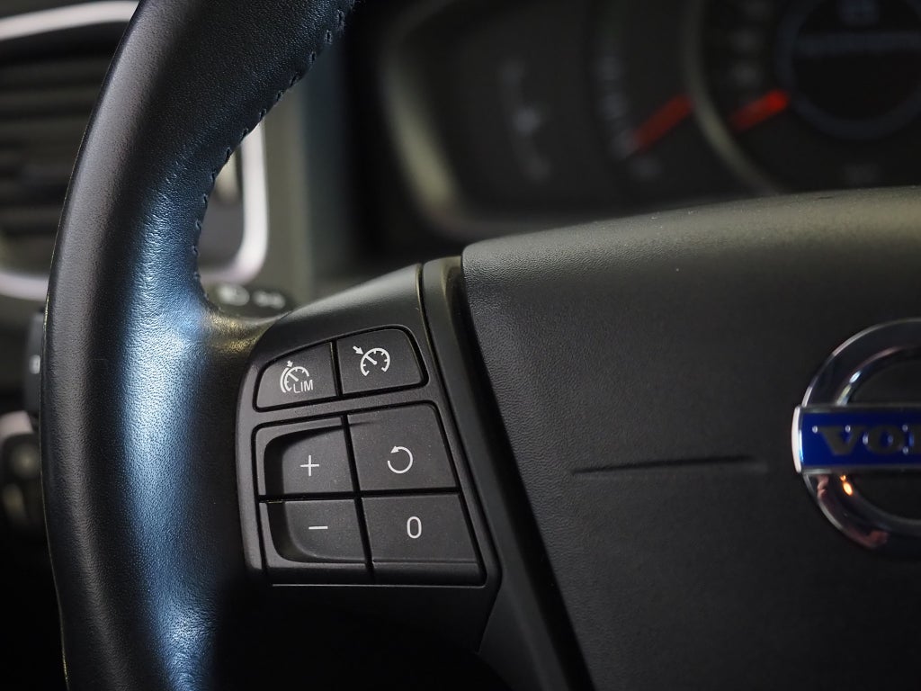 Volvo V60 T3 Business Kinetic 152hk | Bluetooth | PDC | 2017