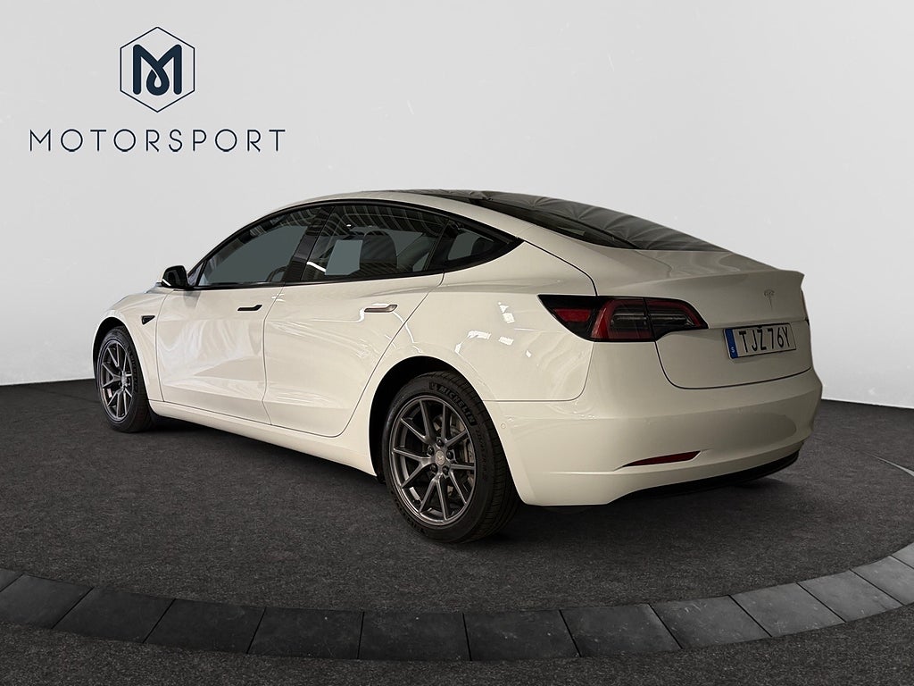 Tesla Model 3 Standard Range RWD Drag Värmepump 360°-kamera Panorama bild 5