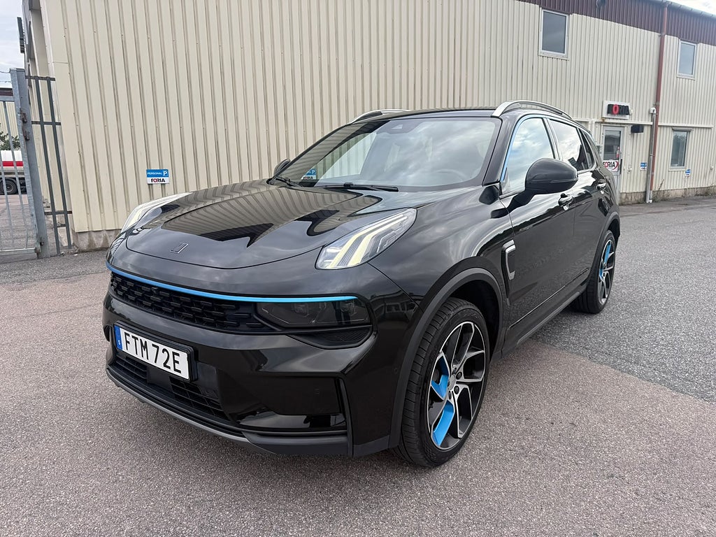 Lynk & Co 01 PHEV Pano 360 Adap Farth Infinity BLIS Elstol