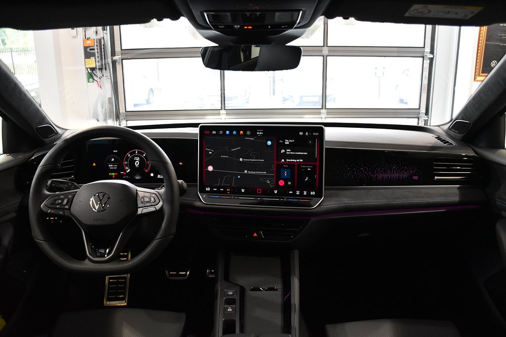 Volkswagen Passat Sportscombi 2.0 TDI DPF SCR 4Motion DSG Sekventiell, 193hk, 2024