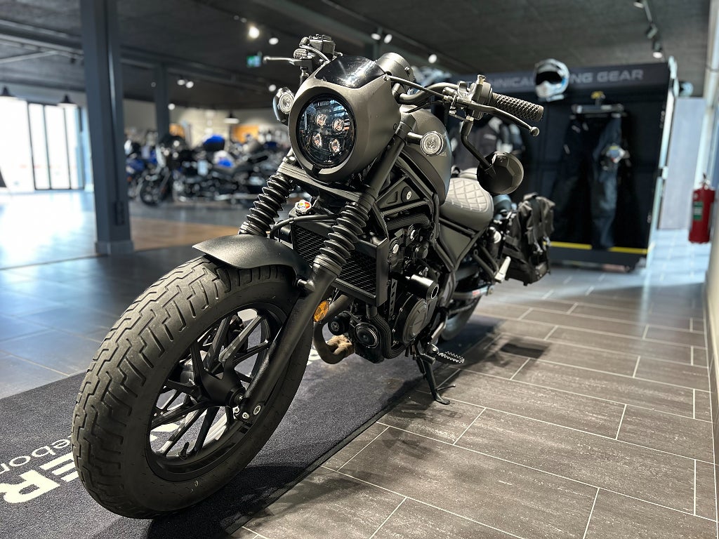 Honda Rebel / A2 / CMX500A2 / Slip-on / Räntefri delbetalning!