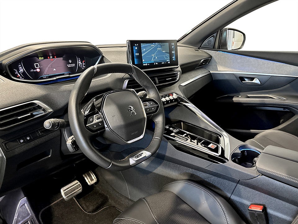 Bild på Peugeot 5008 GT 1.2 PT 130hk Aut 7-SITS DRAG B-KAMERA