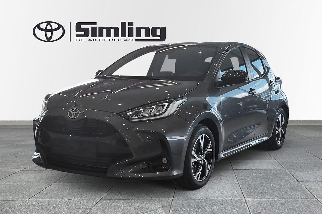 Toyota Yaris 1,5 HYBRID 115 5D ACTIVE PLUS SÄKERHETSPAKET...