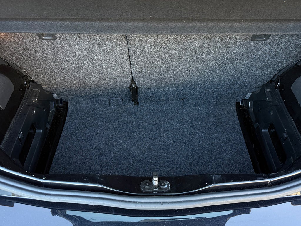 Volkswagen UP! 1,0 MPI Navi 1 Ägare 7400 mil - miniatyr 19