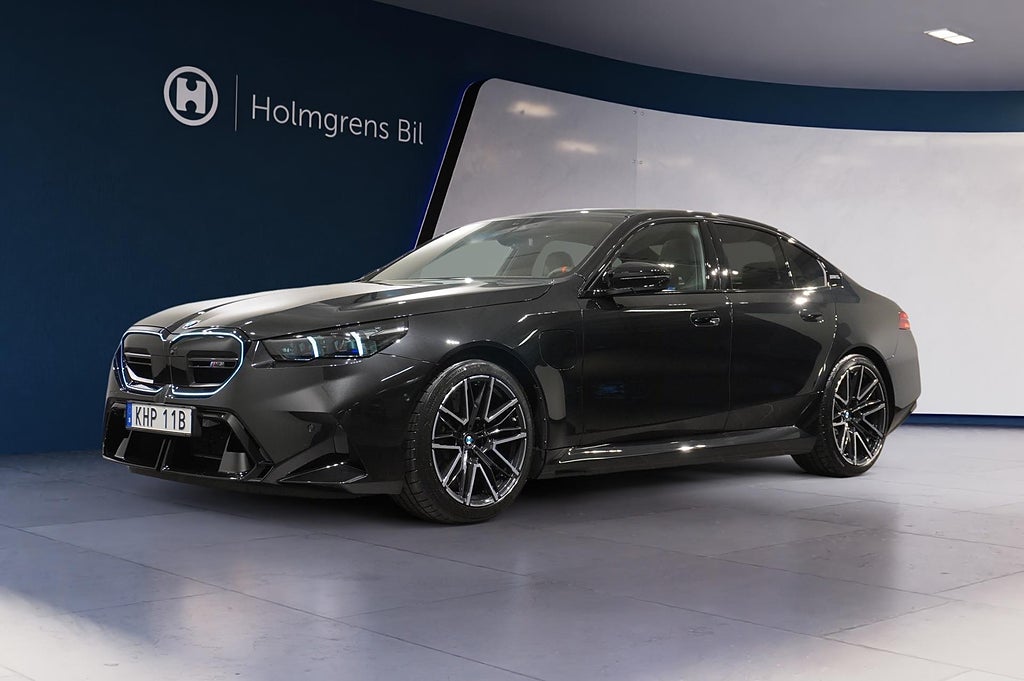BMW M5 Sedan Drag DA Pro Comfort Paket B W