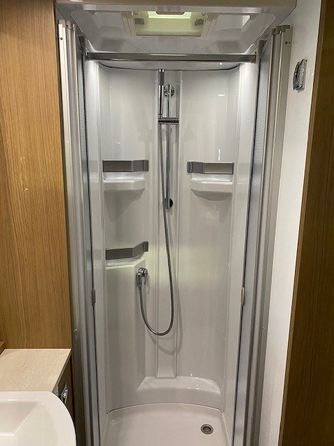 Dethleffs 4 Travel T 6966-4 / ALDE / Automat / Taksäng / Ugn - Dethleffs