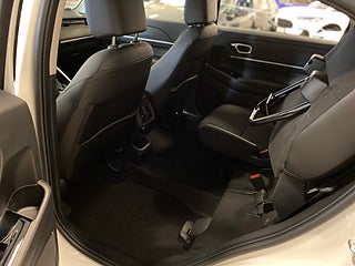 SUV Honda HR-V 16 av 28