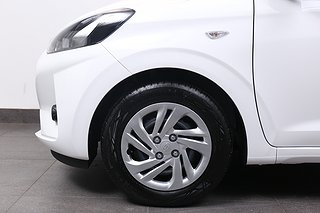Halvkombi Hyundai i10 4 av 15