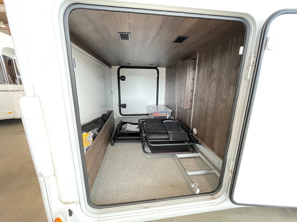 Benimar Tessoro 463 / B-körkort / Taksäng / Solcell / 165hk /  - Benimar