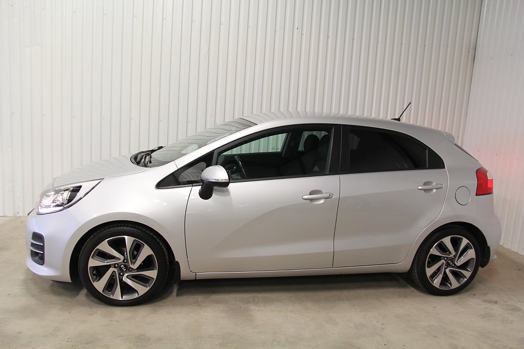 Kia Rio 5-dörrar 1.2 Special Edition utrustad och fin