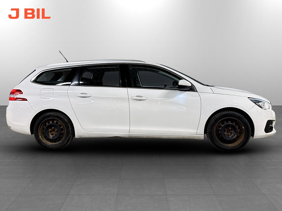 Bild på Peugeot 308 SW Allure 1.2 PT 130hk Aut KAMPANJRÄNTA 3,99%